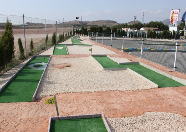  Verschiedenes Minigolfplätze 
